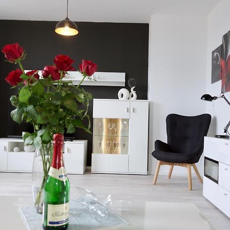 טאלה Ferienwohnung Ostard 1 מראה חיצוני תמונה