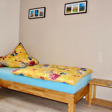 טאלה Ferienwohnung Ostard 1 מראה חיצוני תמונה